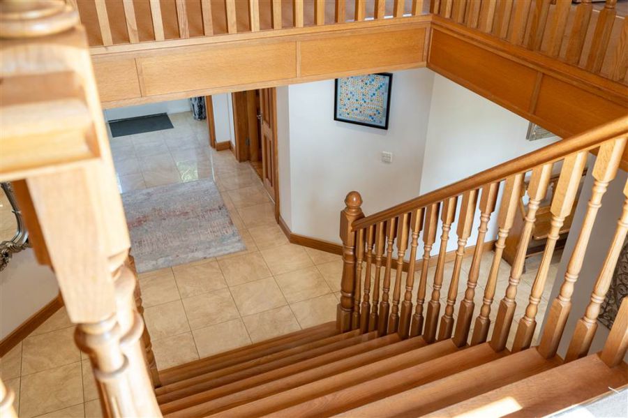 27 Lisnahilt Road