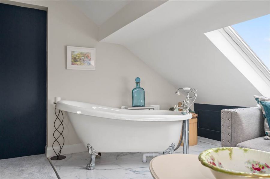 CLEGGAN COTTAGE, 27 Longmore Road