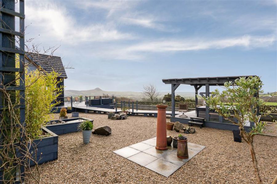 CLEGGAN COTTAGE, 27 Longmore Road