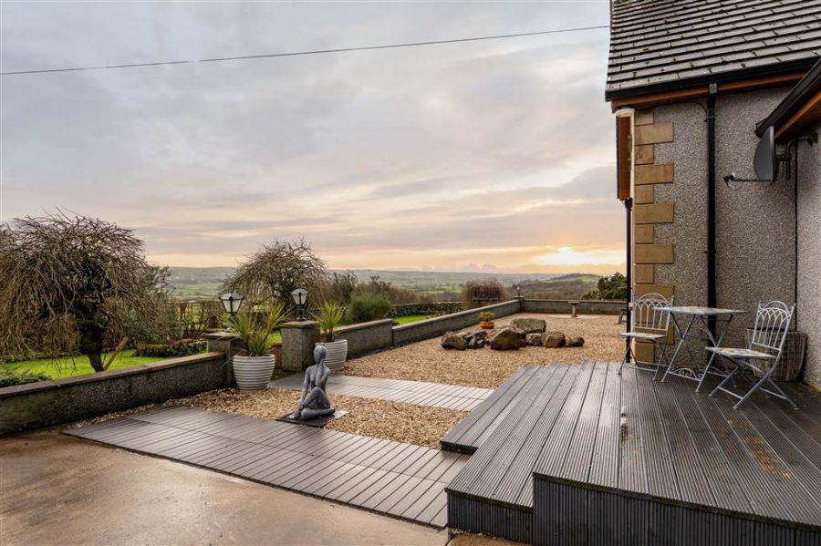 CLEGGAN COTTAGE, 27 Longmore Road