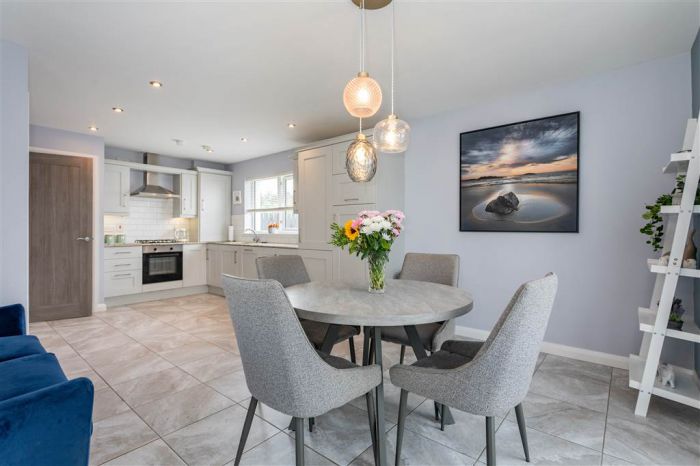 17 Leighinmohr Gardens 17 Leighinmohr Gardens