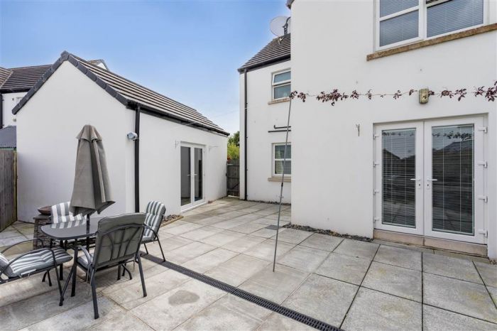 17 Leighinmohr Gardens 17 Leighinmohr Gardens