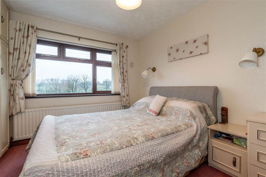 3 Tullyreagh Road
