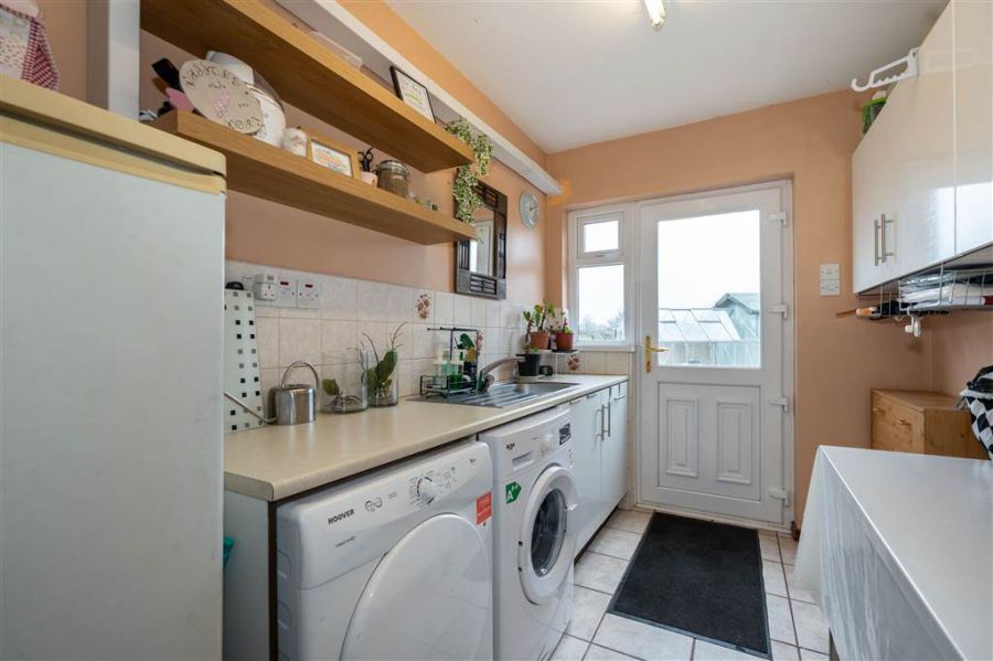 3 Tullyreagh Road