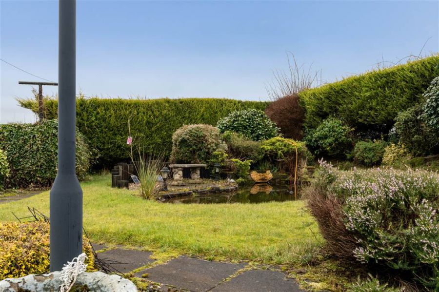 3 Tullyreagh Road