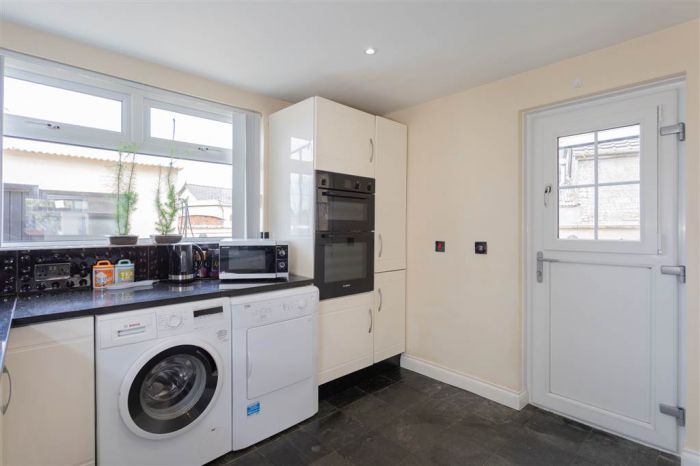 40 Casement Street 40 Casement Street