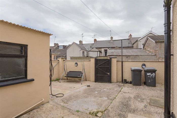 40 Casement Street 40 Casement Street