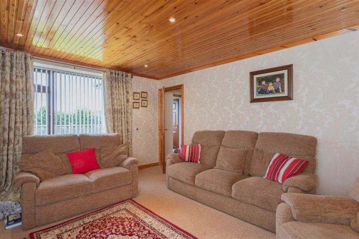 8 Killycowan Road