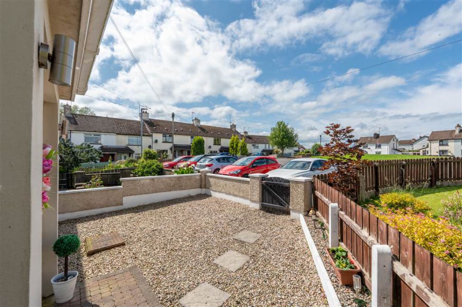 63 Crosshill View