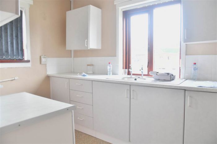13A Chichester Park East 13A Chichester Park East