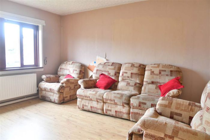13A Chichester Park East 13A Chichester Park East