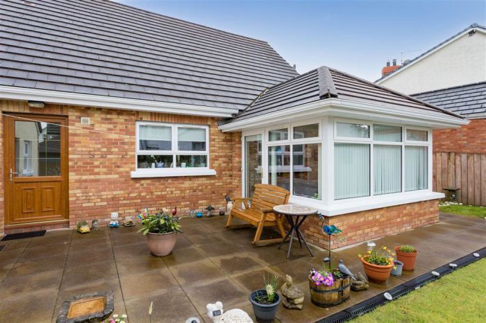 18 Rectory Meadow 18 Rectory Meadow