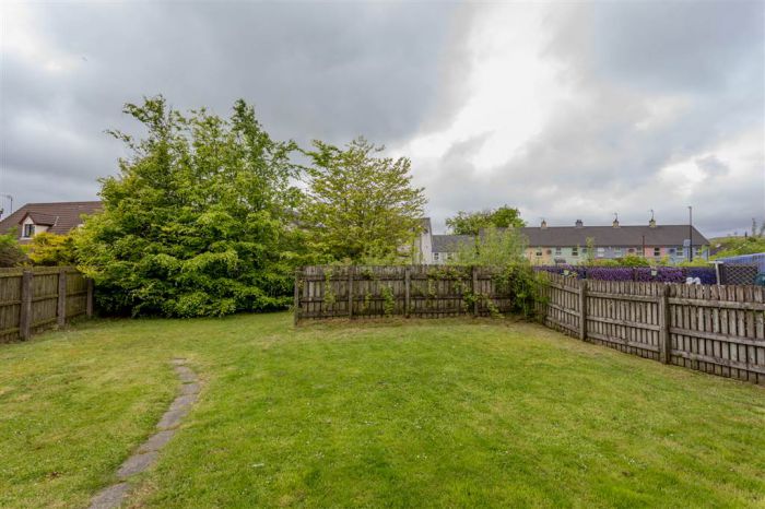 25 Craignamaddy Heights 25 Craignamaddy Heights