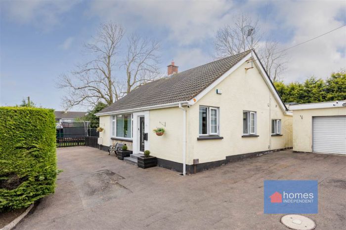 26a Montague Park, ballymena, BT42 2DE