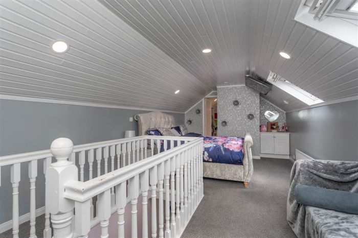26a Montague Park