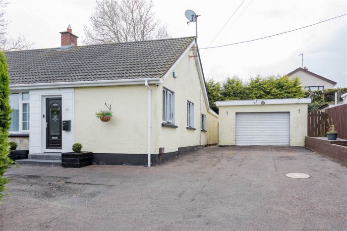 26a Montague Park