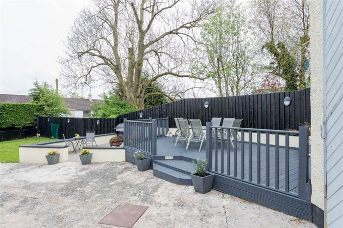 26a Montague Park