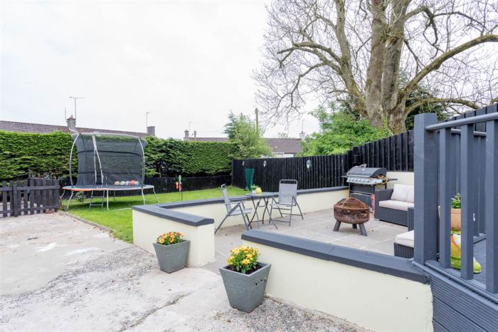 26a Montague Park