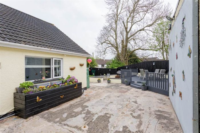 26a Montague Park