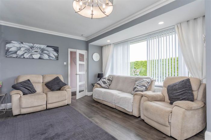 26a Montague Park