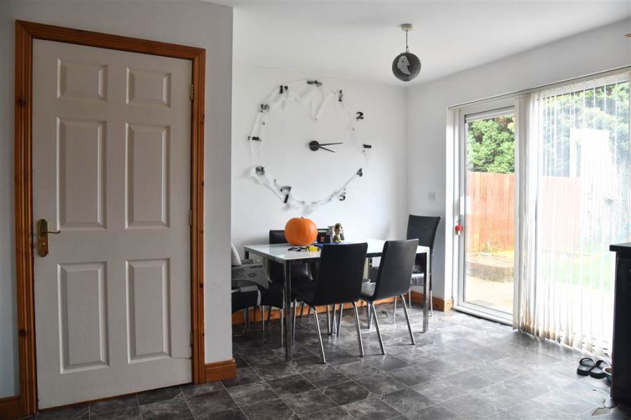 39 Andena Grange