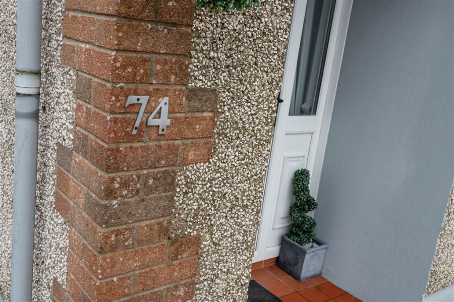 74 Fenaghy Park