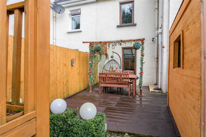 15 Montague Avenue