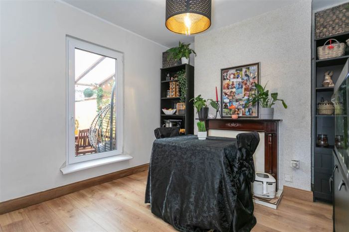 15 Montague Avenue