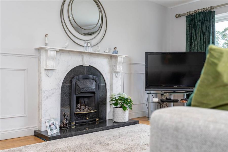 8 Cranfield Road