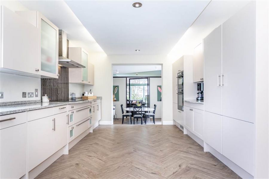 8 Cranfield Road 8 Cranfield Road