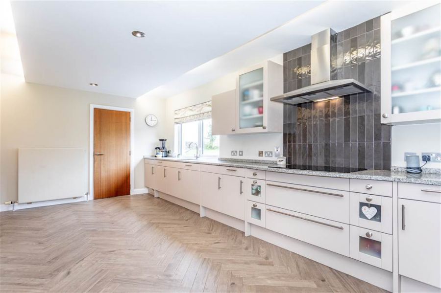 8 Cranfield Road
