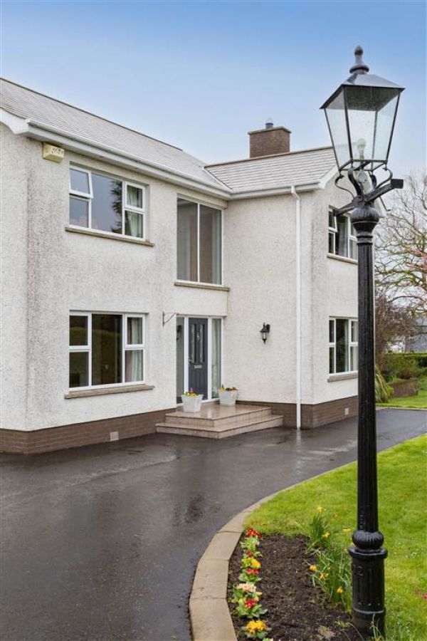 8 Cranfield Road