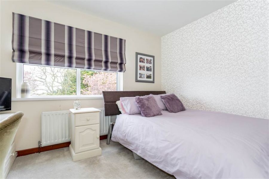 8 Cranfield Road