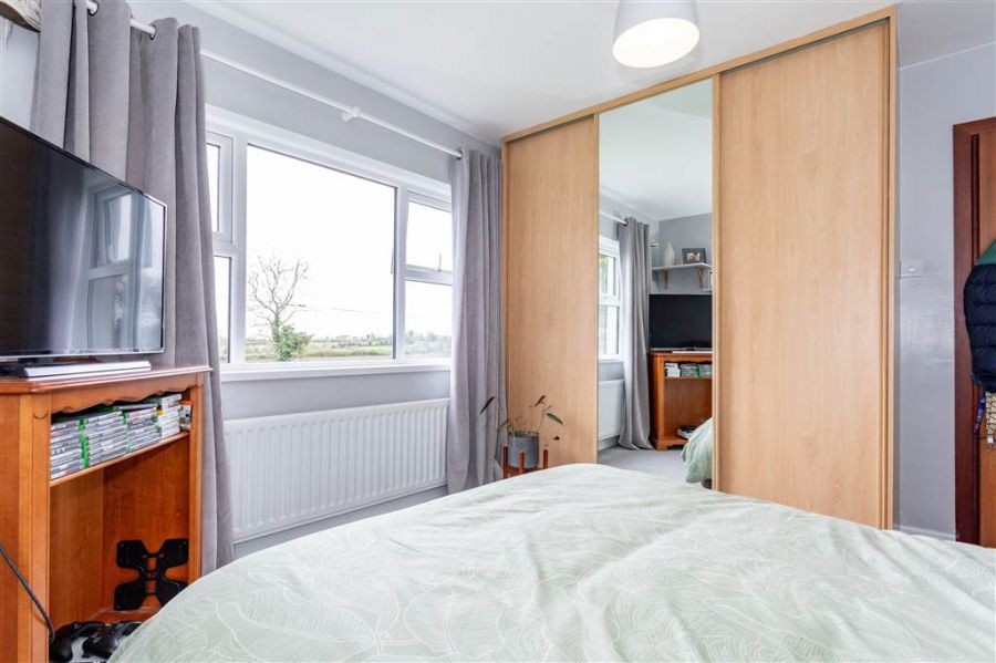 8 Cranfield Road
