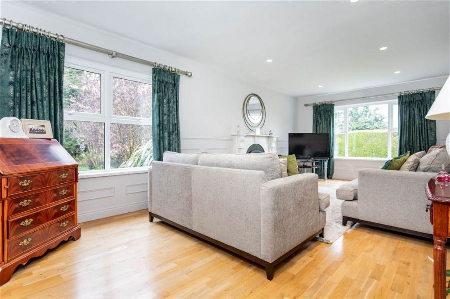 8 Cranfield Road