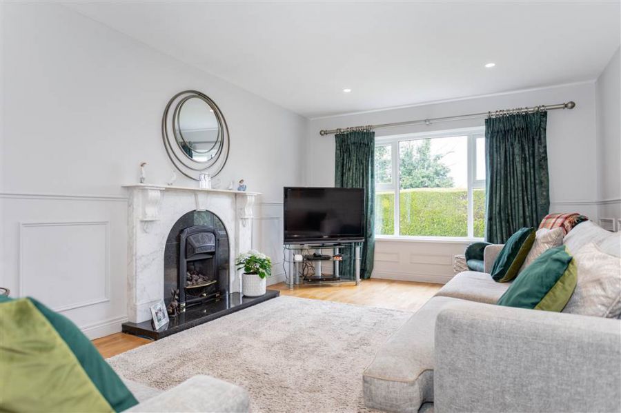 8 Cranfield Road