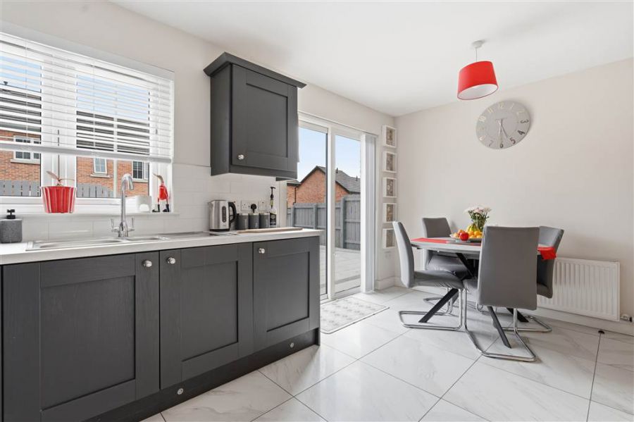 24 Ballyveigh Crescent