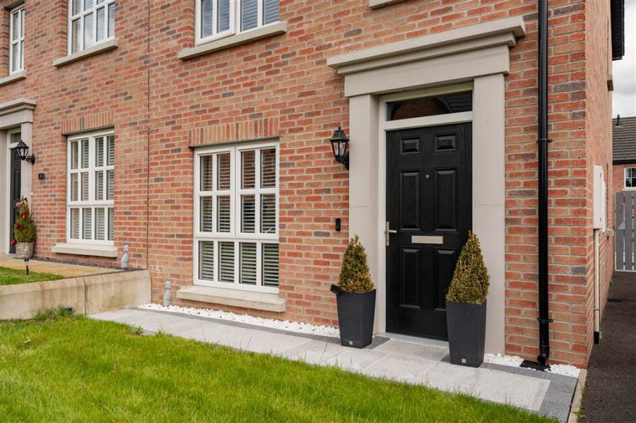 24 Ballyveigh Crescent