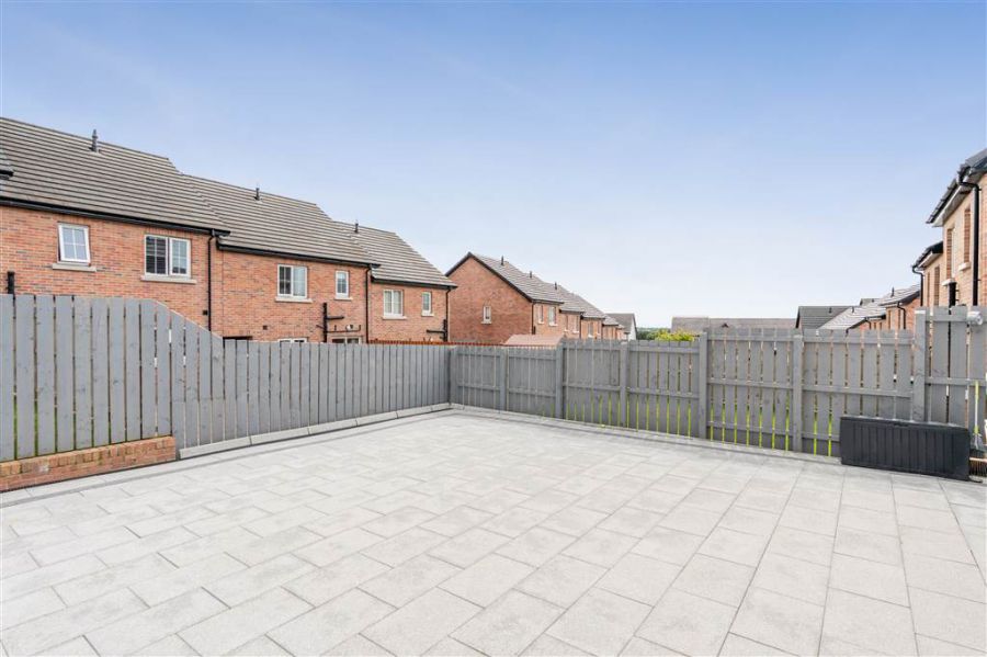 24 Ballyveigh Crescent