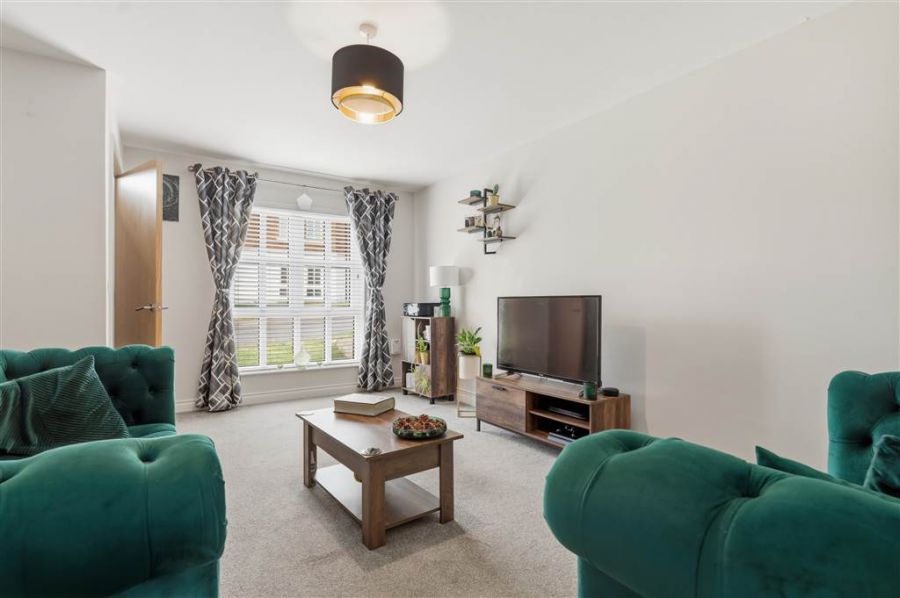 24 Ballyveigh Crescent