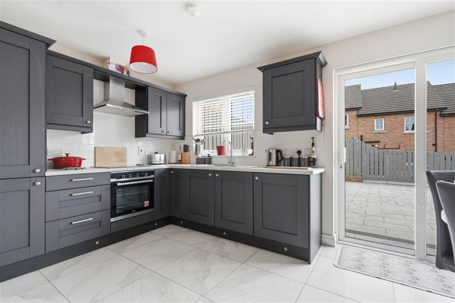 24 Ballyveigh Crescent