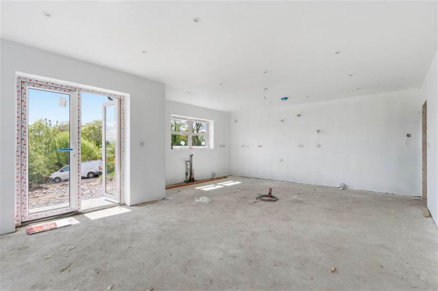 New Build, 3 Pollee Road