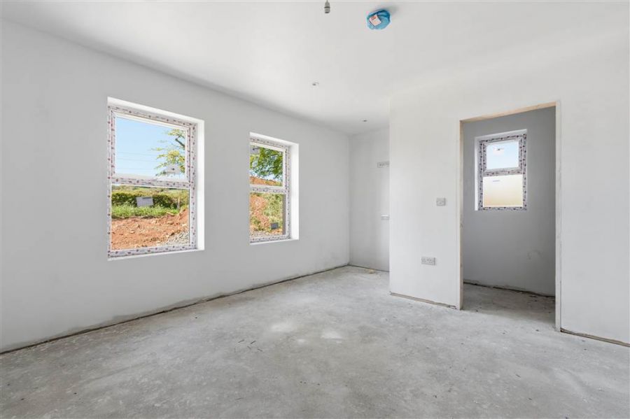 New Build, 3 Pollee Road