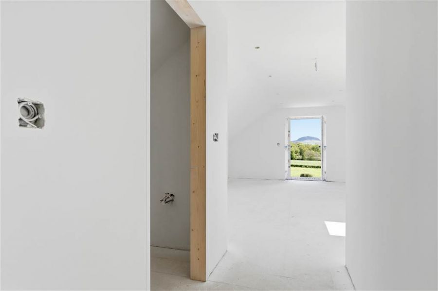 New Build, 3 Pollee Road