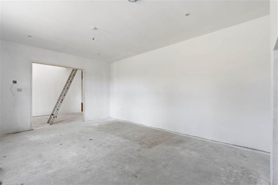 New Build, 3 Pollee Road