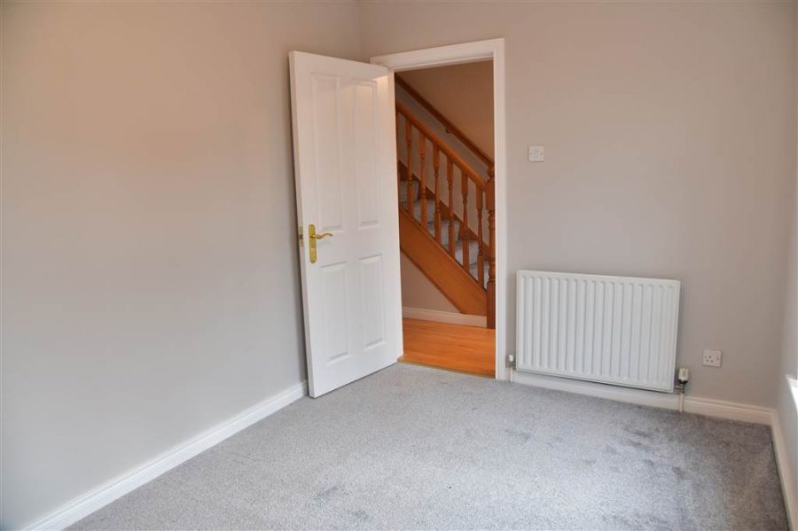 28 Tullymore Dale