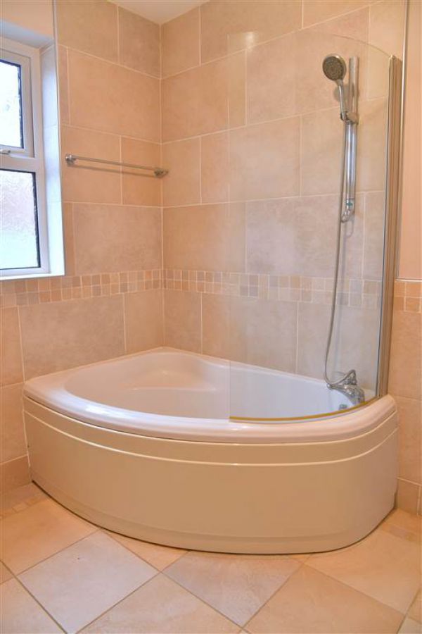 28 Tullymore Dale
