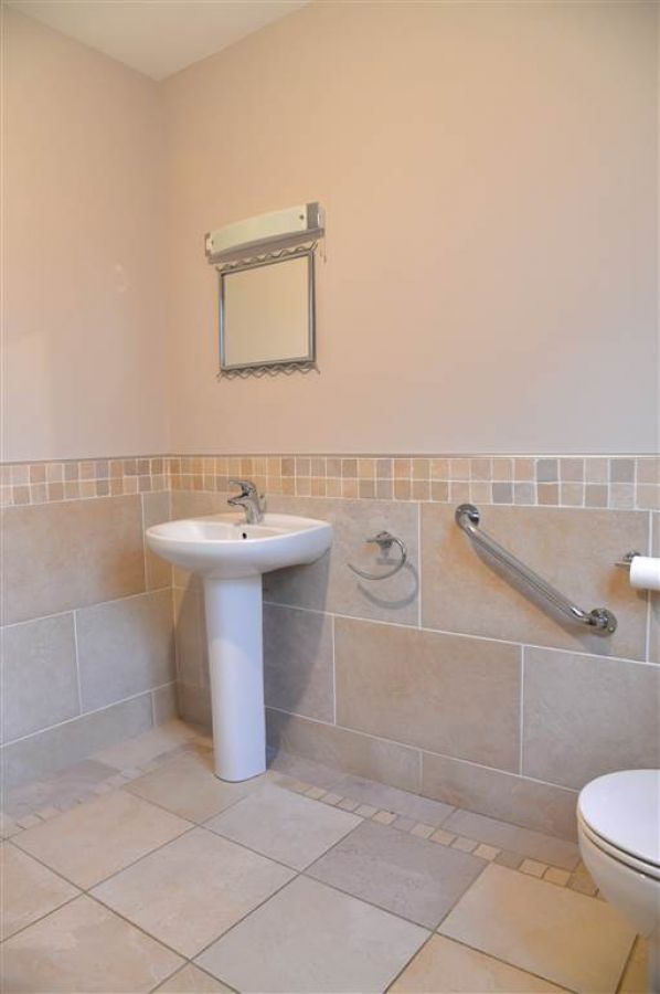 28 Tullymore Dale