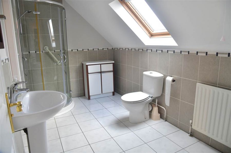 28 Tullymore Dale