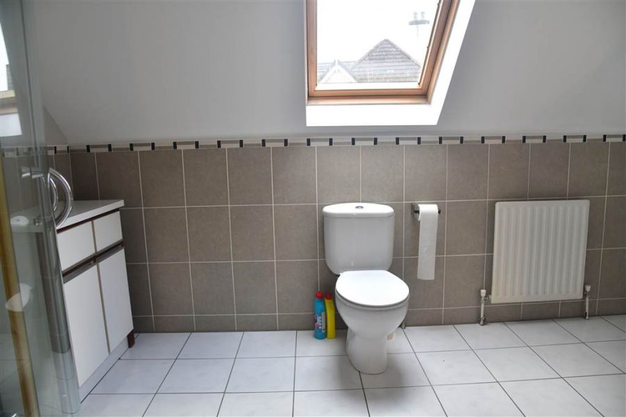 28 Tullymore Dale